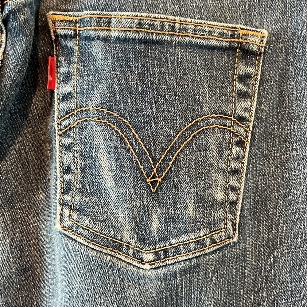 Levi’s 515 bootcut with rare R tag medium wash size 6 Long - Picture 7 of 13